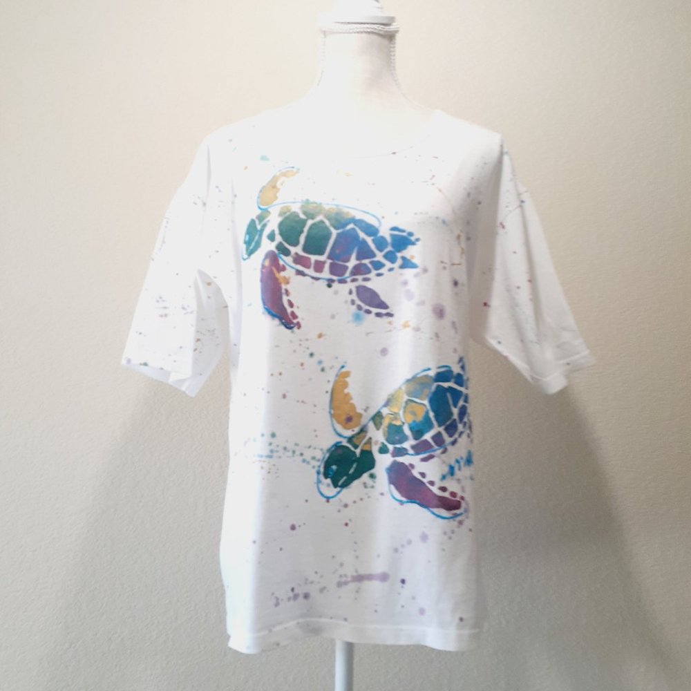 Anvil Turtle Motif Tee Top